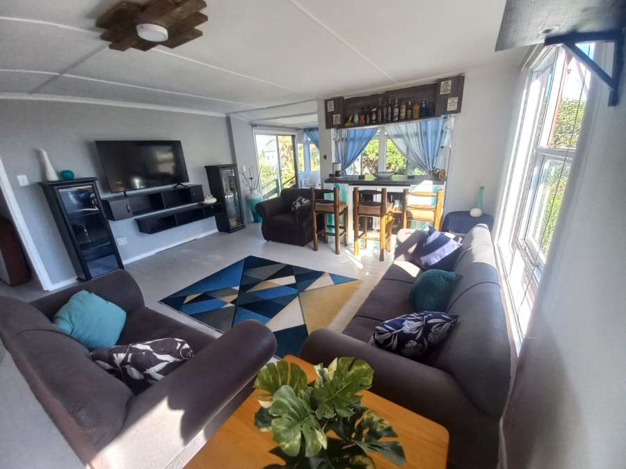 To Let 3 Bedroom Property for Rent in C Place Eastern Cape